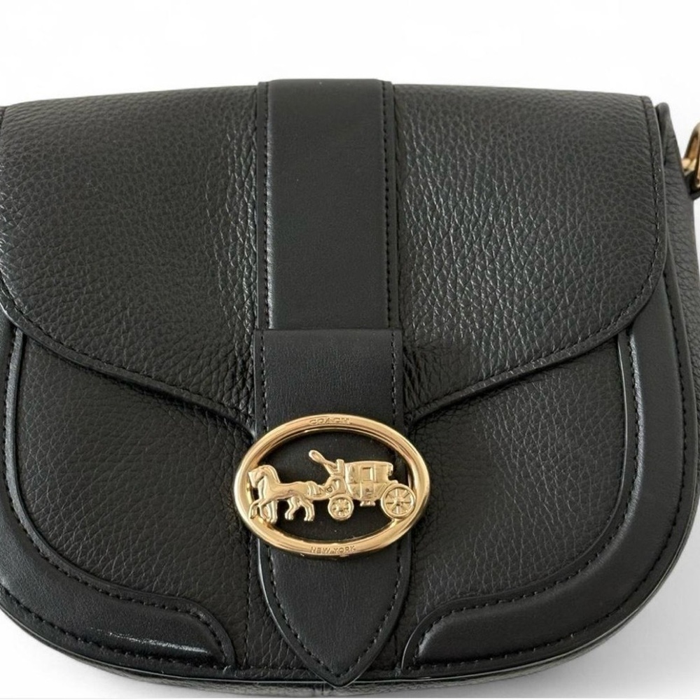 Coach Women's Georgie Saddle Bag w/gold hardware new with out tags - Picture 6 of 6